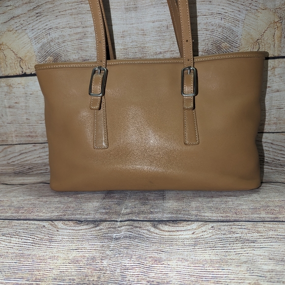 Vintage coach shoulder bag - Picture 2 of 12